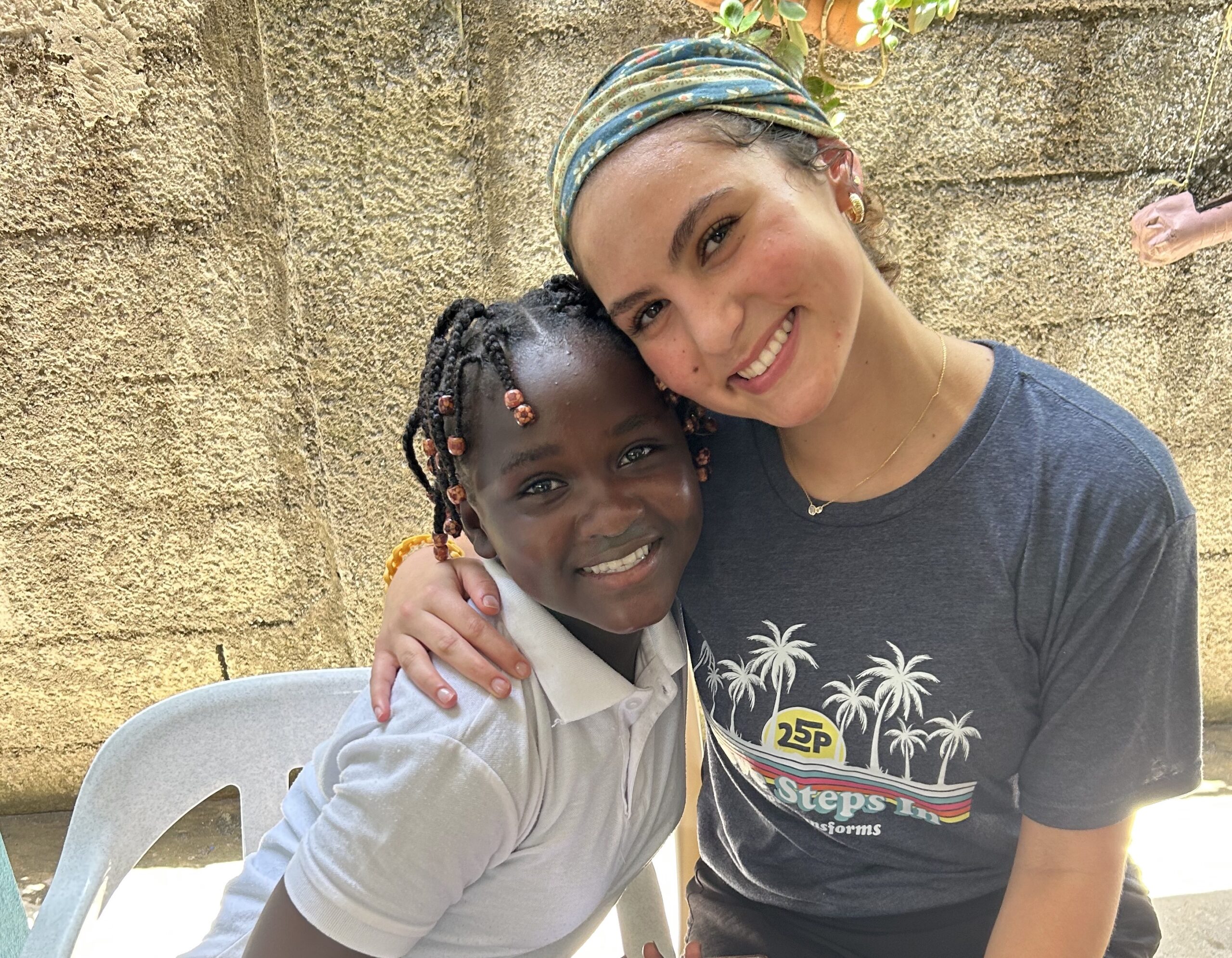 Journey student serving in the Dominican Republic